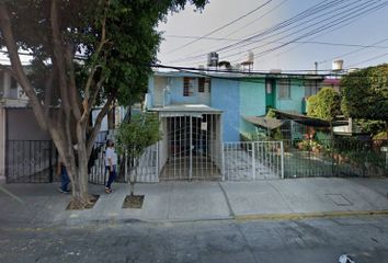 Casa en  Manuel Gutiérrez Nájera, Beatriz Hernández, Guadalajara, Jalisco, México