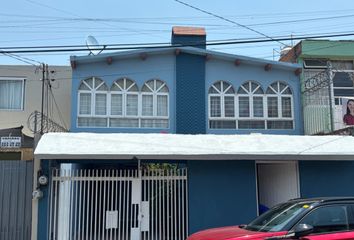 Casa en  Rey Tariacuri, Félix Ireta, Morelia, Michoacán, México
