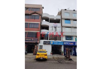 Departamento en  Avenida Trece De Enero, San Juan De Lurigancho, Lima, 15427, Per