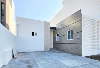 Casa en fraccionamiento en  Lomas De La Rioja Ii, Alvarado, Veracruz, México