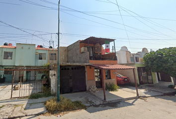 Casa en fraccionamiento en  Zirconia, Villa Diamante, Torreón, Coahuila De Zaragoza, México