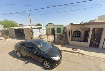 Casa en  Lucerna, Mexicali