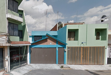Casa en  Alonso Fernández, Carlos Hank Y Los Frailes, 50026 Toluca De Lerdo, Méx., México