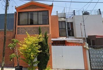 Casa en  Cerrada Atenea Mz 056, Habitlas Rosas, Tlalnepantla De Baz, Estado De México, México