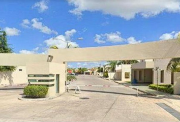 Casa en fraccionamiento en  Calle 21b 459, Colonia Altabrisa, Mérida, Yucatán, México