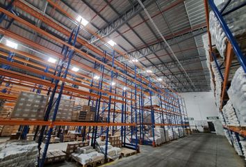 Bodega-Galpon en  Carapungo, Quito, Ecuador