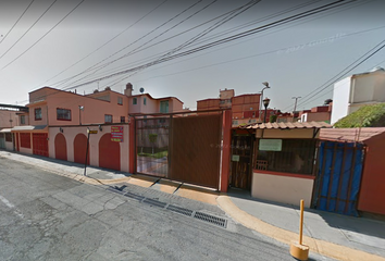 Casa en fraccionamiento en  Avenida Paseo De Los Cipreses 7, Mz 007, Unidad Habitacional Valle Del Tenayo, Tlalnepantla De Baz, Estado De México, México