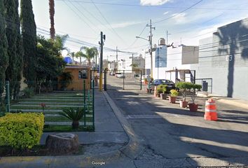 Casa en fraccionamiento en  Av. Jesús 1235-9, Santa Margarita1a Sección, Zapopan, Jalisco, México