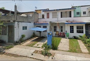 Casa en  Iridio 85, Fraccionamiento Dorado Real, Valente Díaz, Veracruz, México