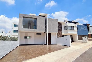 Casa en condominio en  El Refugio, Querétaro, México