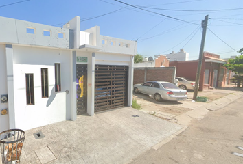 Casa en  Valle De San Lorenzo, Valle Del Sol, Culiacán, Sinaloa, México