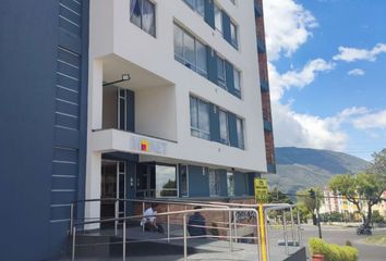 Departamento en  Supermaxi Carcelén, Avenida Diego Vásquez De Cepeda, Quito, Ecuador