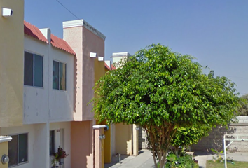 Casa en  Conjunto Begonias 136a, Los Laureles, Torreón, Coahuila De Zaragoza, México