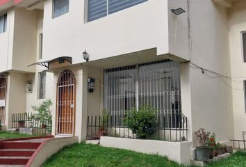Casa en  Calle Nazareth 1-155, Quito, Ecu