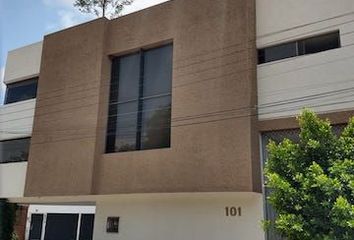 Casa en fraccionamiento en  Fuente De Tritón, Balcones Del Valle 3ra Sección, San Luis Potosí, México