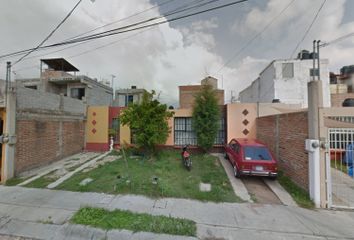 Casa en  Calle San Renovato, El Campanario, Yerbabuena, Guanajuato, México