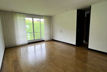 Apartamento en  Pinares, Comuna Oriente, Pereira, Risaralda, Colombia