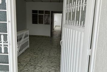 Casa en  Santa Mónica Popular, Comuna 8, Cali, Valle Del Cauca, Colombia