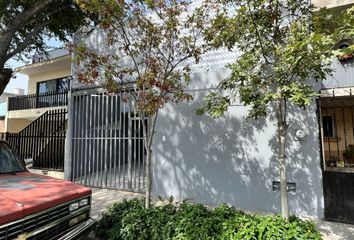 Casa en  Las Bóvedas, Los Girasoles, Zapopan, Jalisco, México