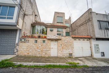 Casa en  Sur De Quito, Quito