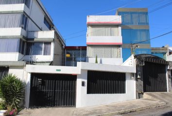 Casa en  Calle Nazacola Puento 1-113, Quito, Ecu