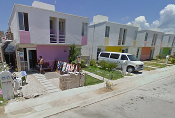 Casa en  Yorchis Club, Rio Amazonas 795, Villas Riviera, Playa Del Carmen, Quintana Roo, México