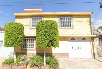 Casa en  Fresno 106, Manzana 002mz 002, Viveros Xalostoc, 55340 Ecatepec De Morelos, Méx., México