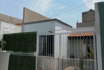 Casa en  Jardín Pintores Españoles, Calzada Virgen De La Candelaria, El Mirador Juan Arias, Santa Anita, Jalisco, México