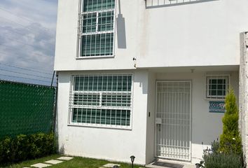 Casa en fraccionamiento en  San Mateo Atenco, Estado De México, México
