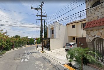 Casa en  Riberas Del Contry, Guadalupe, Nuevo León