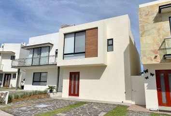 Casa en condominio en  Juriquilla, Fraccionamiento Jurica Acueducto, Querétaro, Mex