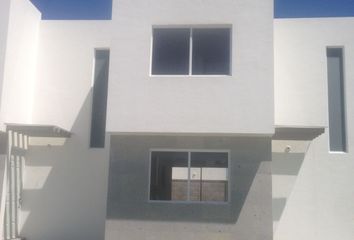 Casa en condominio en  Paseos Del Bosque, El Pueblito, Querétaro, México