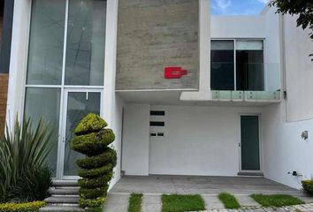 Casa en  Boulevard De Las Cascadas, Lomas De Angelópolis, Puebla, México