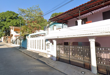 Casa en  E. Castán Guzmán, 2 De Junio, Tampico, Tamaulipas, México