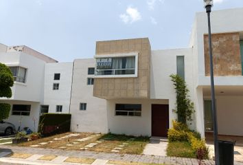 Casa en condominio en  Privada Cardif 21, Lomas De Angelópolis, San Bernardino Tlaxcalancingo, Puebla, México