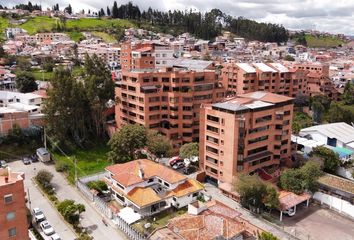 Departamento en  Calle Gran Colombia & Los Capulies, Cuenca, Ecuador