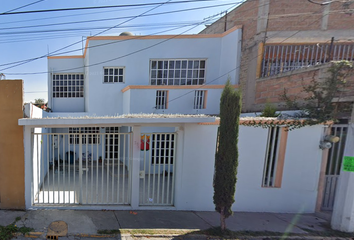 Casa en  Barra De Navidad 30, Mz 018, Jardines De Santa Clara, Ecatepec De Morelos, Estado De México, México