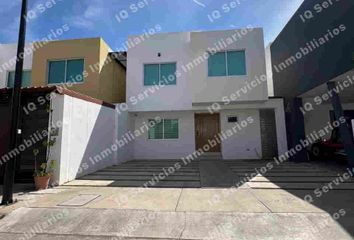 Casa en  1ra Calle 2715-2717, Fraccionamiento Issstesin, Culiacán, Sinaloa, 80026, Mex