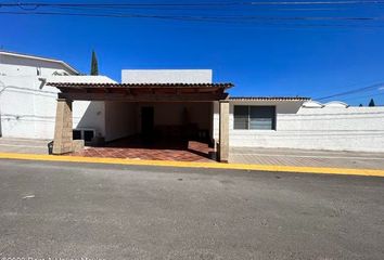 Casa en fraccionamiento en  Alamos 1ra Sección, Santiago De Querétaro, Querétaro, México
