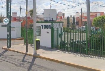 Casa en  Avenida Pie De La Cuesta 1701, Los Robles, Santiago De Querétaro, Querétaro, México