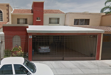 Casa en  Paseo Del Venado 243, Los Viñedos, Torreón, Coahuila De Zaragoza, México
