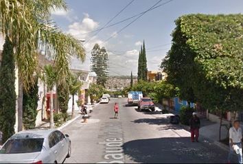 Casa en  Baudelio Vela, Heliodoro Hernández Loza, 44720 Guadalajara, Jal., México