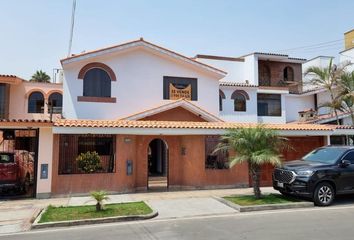 Casa en  Los Agroquímicos, La Molina, Perú