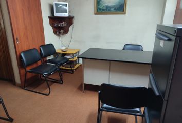Oficina en  Avenida 10 De Agosto & General Vicente Aguirre, Quito, Ecuador
