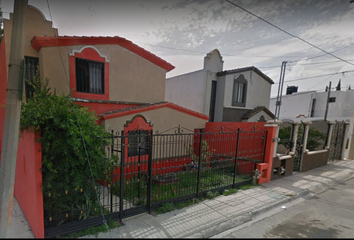 Casa en  Pino 112, El Baluarte, Saltillo, Coahuila De Zaragoza, México