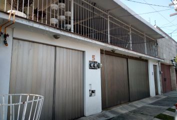 Casa en fraccionamiento en  Las Arboledas, Ciudad López Mateos, Estado De México, México