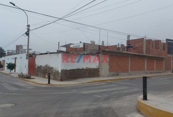 Casa de playa en  Jr. Las Camelias, Perú