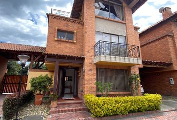 Casa en  Calle 1 Sur #6-8 No. 8, Chía, Cundinamarca, Colombia