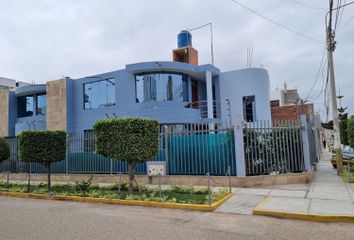 Casa en  Chiclayo, Lambayeque, Perú