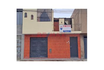 Casa en  Ricardo Palma, Calle 4, Co. San Juan Salinas Ii Etapa, San Martín De Porres, Lima, 15109, Per